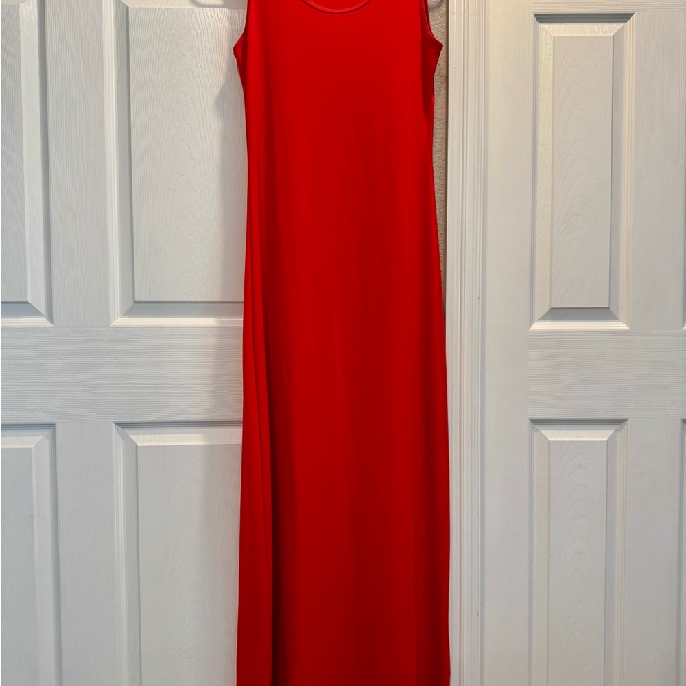 Elegant Red Sleeveless Dress